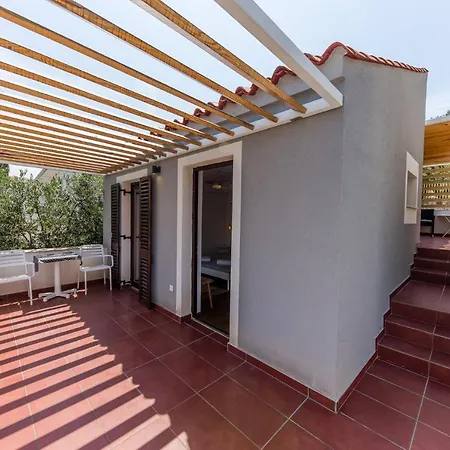 Pensión Casa Dubi Hvar 3*