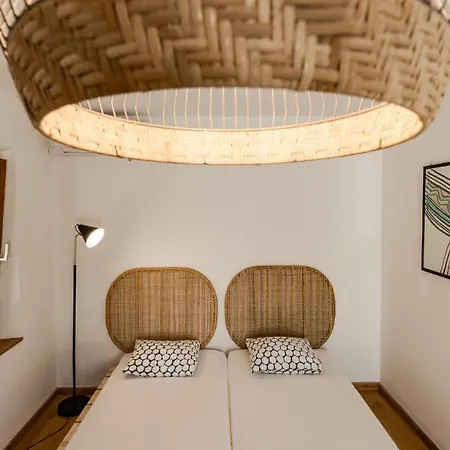 Casa Dubi Hvar フヴァル