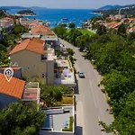 Affittacamere Casa Dubi Hvar 3*