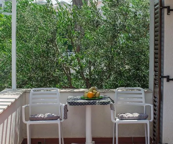 Casa Dubi Hvar Affittacamere